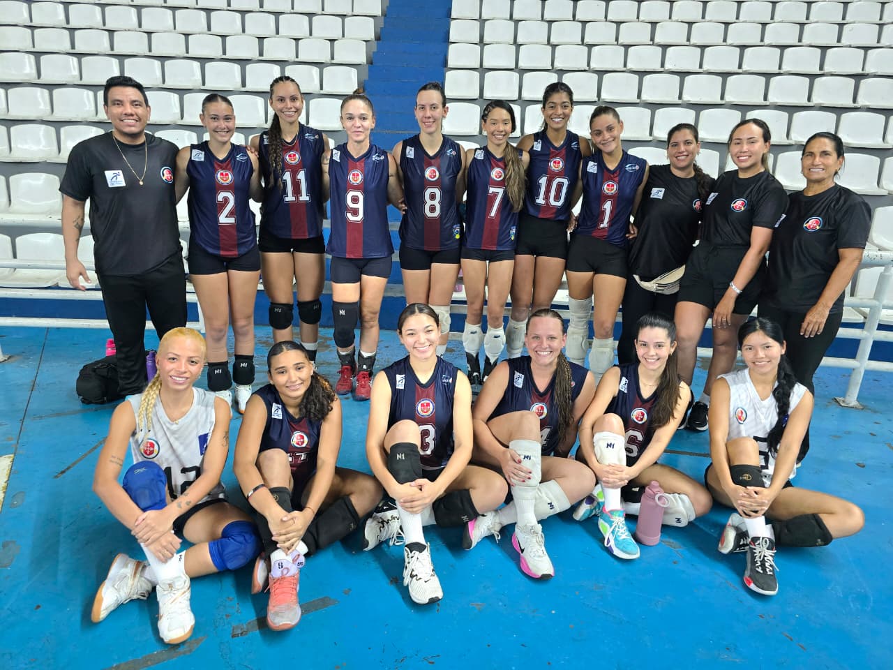 Equipe feminina da A.A. Nilton Lins/AM no segundo dia da Superliga C 2026 em Manaus