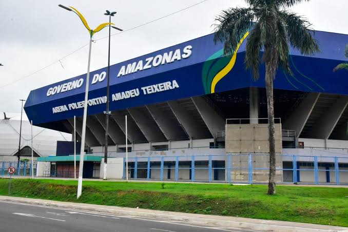 Fachada da Arena Esportiva Amadeu Teixeira